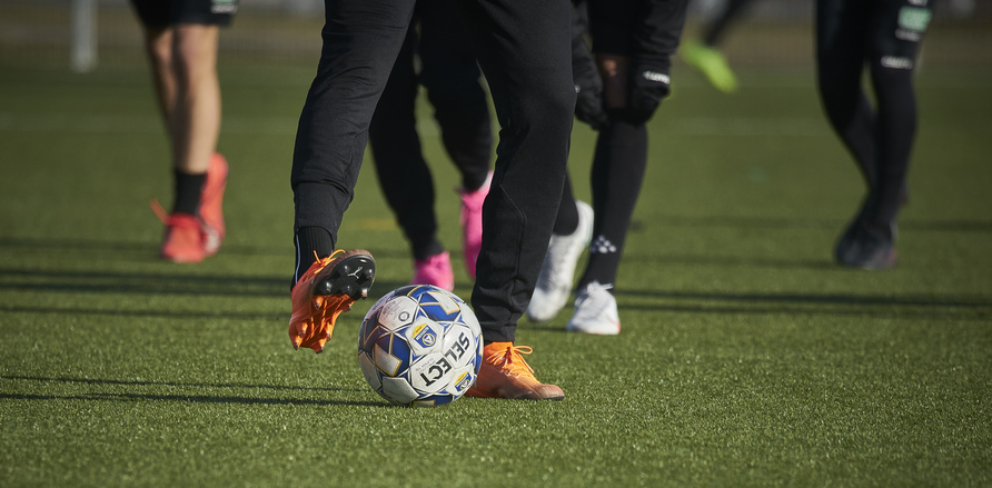 Spelar- och tränarutveckling på Ivöstrandsområdet Spelar- och tränarutveckling på Ivöstrandsområdet
